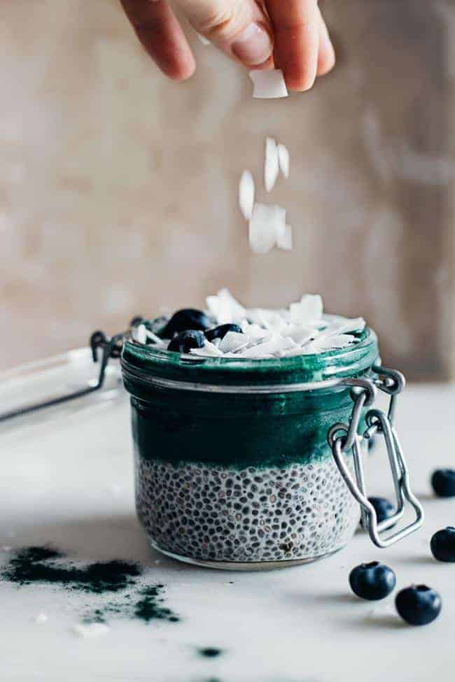 Layered Coconut Spirulina Chia Pudding by Hello Glow