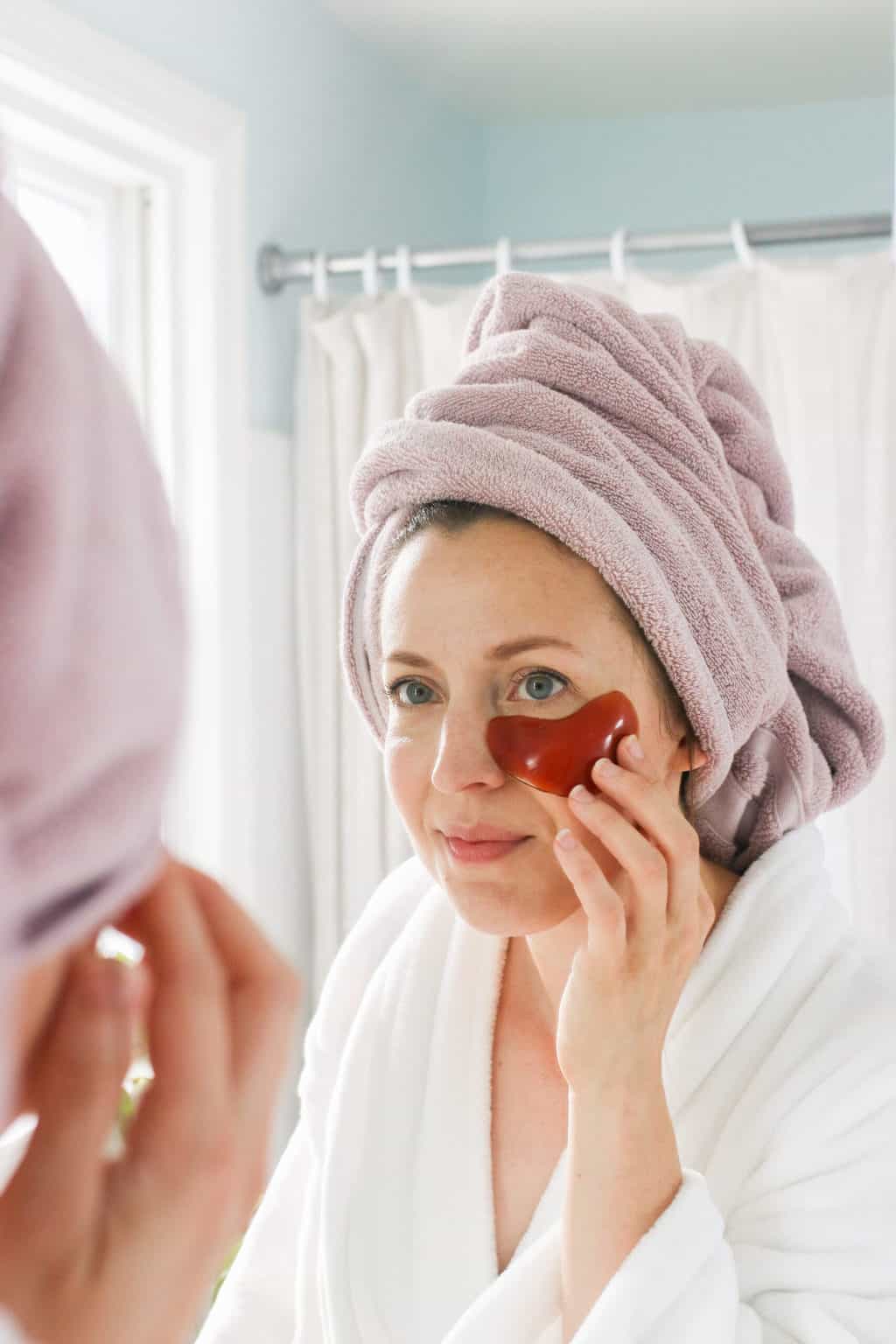 Pomegranate + Rosehip Gel Eye Masks for Drained, Puffy Eyes