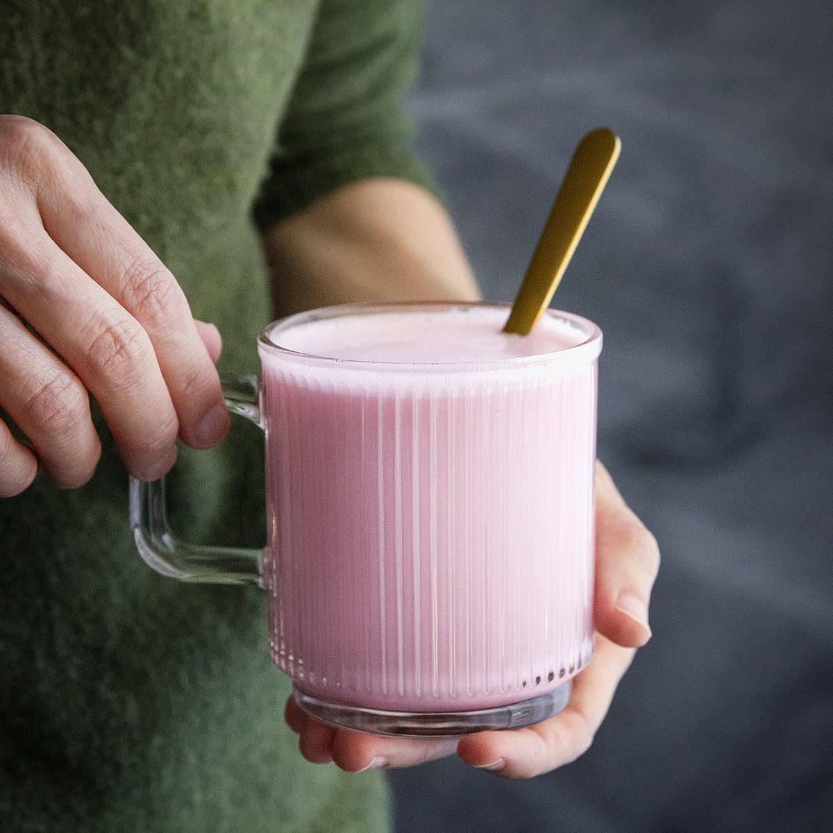 Fulfill Cravings with the Good Low-Caffeine Pink Latte